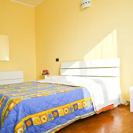 Casa M.v. * Bergame